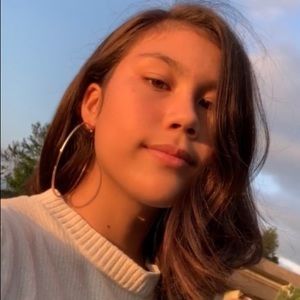 Meet your Posher, Mariel